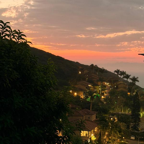 Sunset Bz