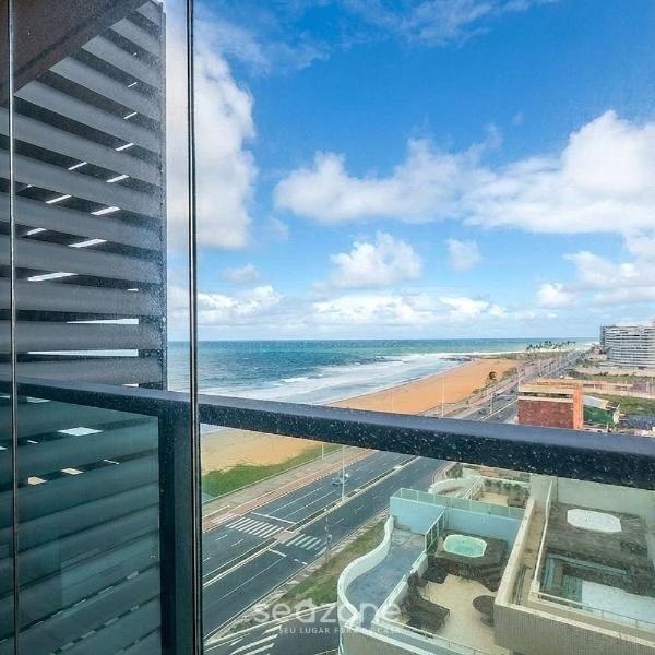 Studio c/ Varanda e Vista Mar em Cond. ARU1017