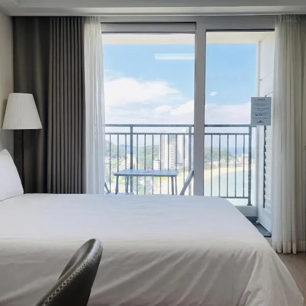 SurfResort INN-The City YangYang, hotell i Yangyang