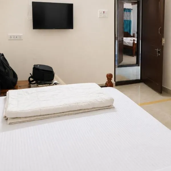 SLN ROoMS, hôtel à Devanhalli