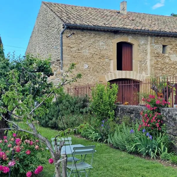 Mas du Vieux Moulin, hotel i Sérignan-du-Comtat