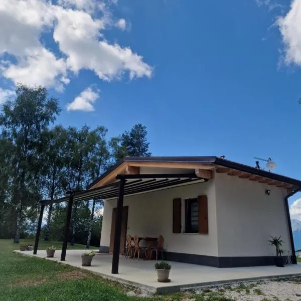 Baita Cornigol ai piedi delle Dolomiti، فندق في بونتي نيل ألبي
