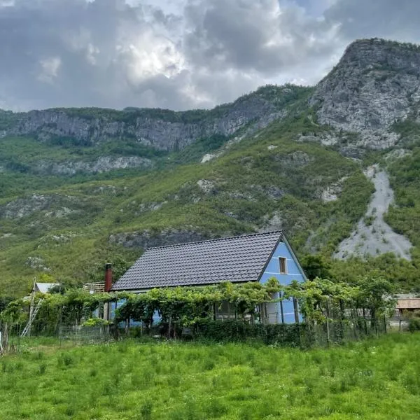 Bujtina Turkaj, hotel a Nikshi