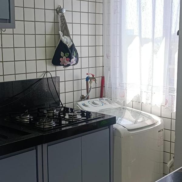 APTO 50M PRAIA- 4 PESSOAS, WIFI, SACADA, CHURRASQUEIRA, GARAGEM PARA VEICULOS PEQUENOS - Residencial Roveda - Foto 3