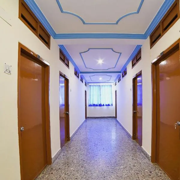 Hotel O Radika Residency, hotel en Warangal