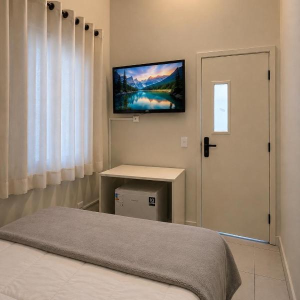 ParaHouse