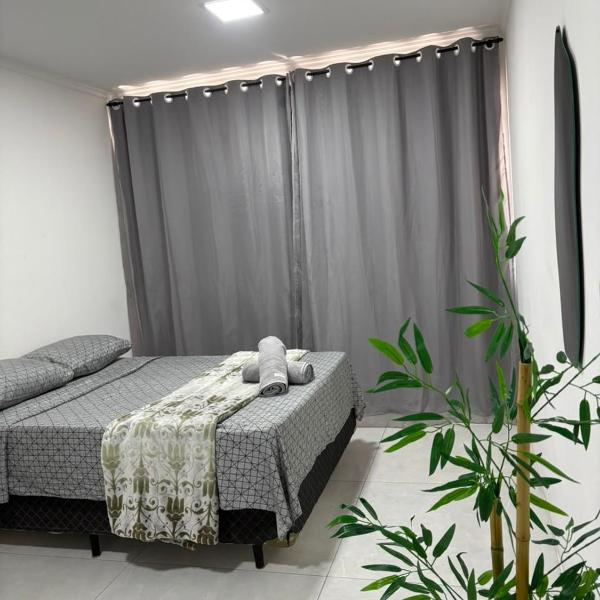 Loft completo 200 metros do consulado americano