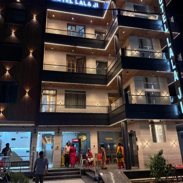 Hotel Lala Ji, hotel di Gogameri