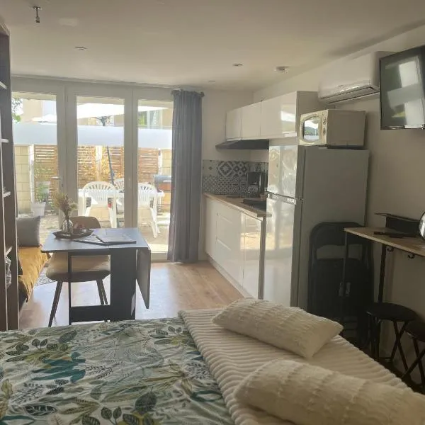 Ele STUDIO indépendant, hotel a Bergerac