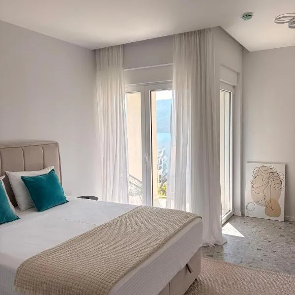 Castelnuovo Apartments, Hotel in Ðenovići