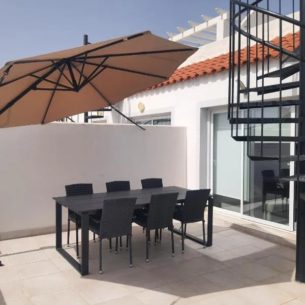 Casa Alina, hotel u gradu 'Casares'