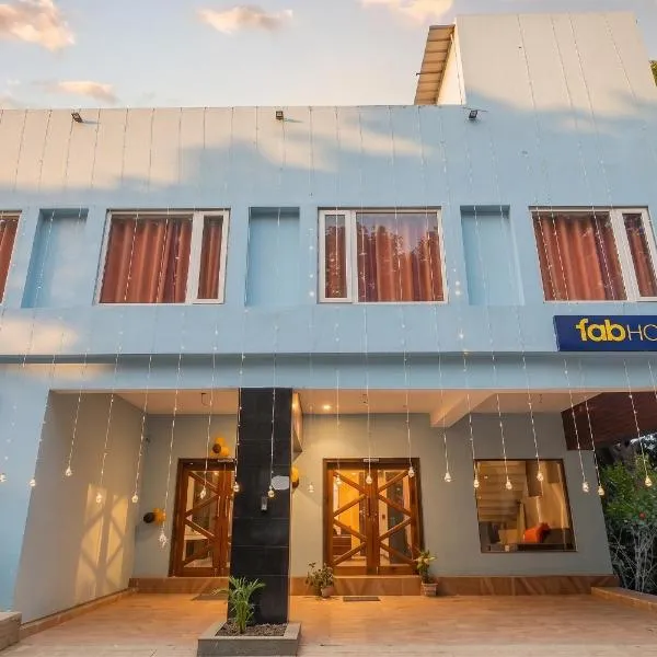 FabHotel Blueark, hotel en Lucknow