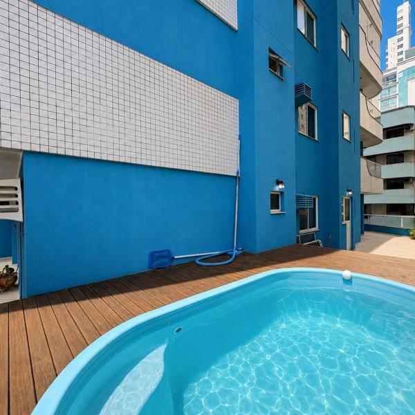 Rua 300 - 3 dormitórios e Terraço com Piscina