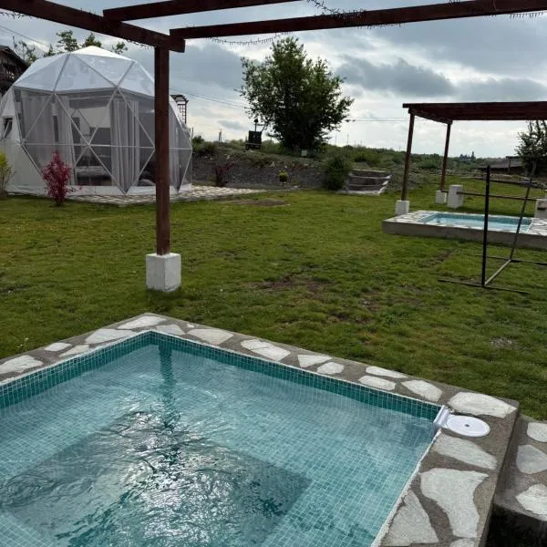 Wineyards House, hotel u gradu Turda