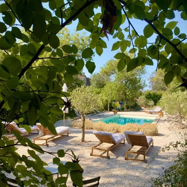 Felix - Maison d'hôtes, hotel em Néffiès