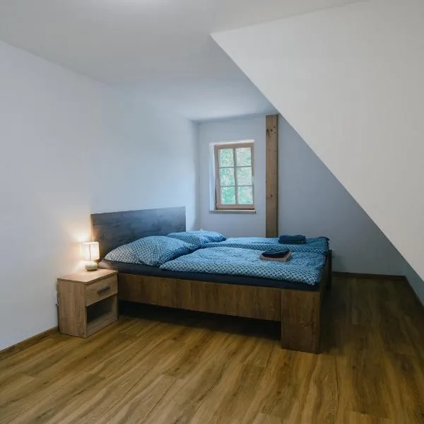 Prkenný Důl, útulné apartmány s kuchyní, hotel din Prkenný Dŭl