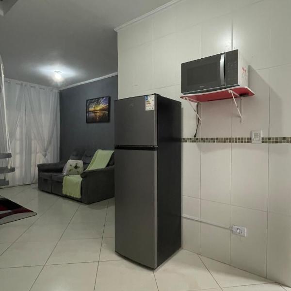 Casa Completa 2 quartos 2 banheiros a 800m praia de Capricórnio - Foto 4