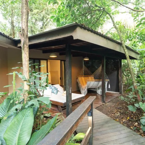 Chachagua Rainforest Hotel & Hot Springs, hotel di Fortuna
