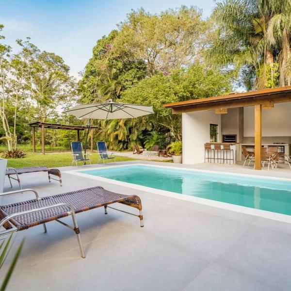 Lagoa-view house in Rosa with pool, 300 m from Surfland