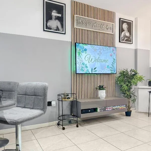 Mid-Valley Maerdy Multi-Base w Xbox & Arcade, hotel di Maerdy