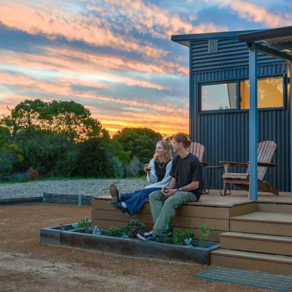 Nine77 - Tiny Home Retreat, hotel a Esperance