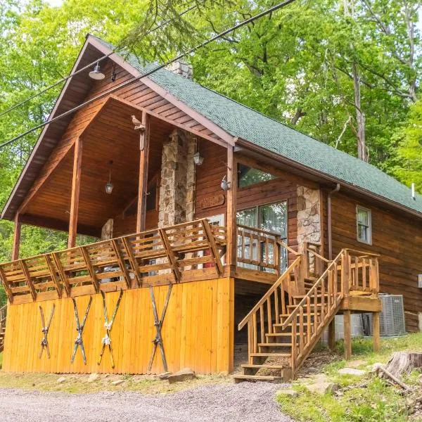 Fawn View Cabin、マクヘンリーのホテル