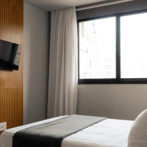 Apartamento com 2 suítes a 50m da Praia Perequê - Foto 5