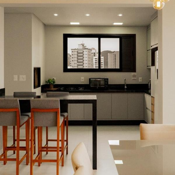 Apartamento com 2 suítes a 50m da Praia Perequê - Foto 2