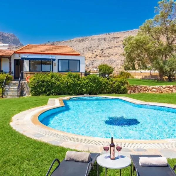 Villa Pebble, hotel en Pefki