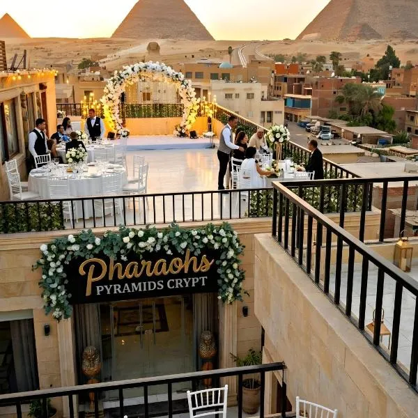 Pharaohs Pyramids, hotel i Kairo