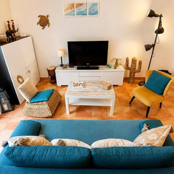 Villa Soléa climatisée à 200 m de la plage, hotell i Sainte-Marie-Plage