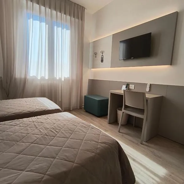 Hotel Marta, hotel en Forlì