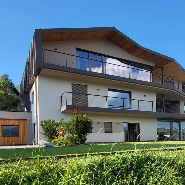 Alpenheim, hotell i Nova Ponente