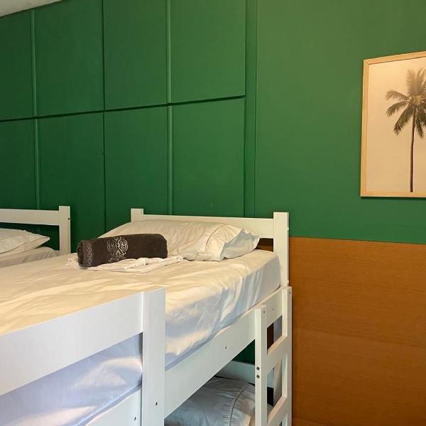 Suíte com varanda privada a 160 mts da Praia 4 - Foto 2
