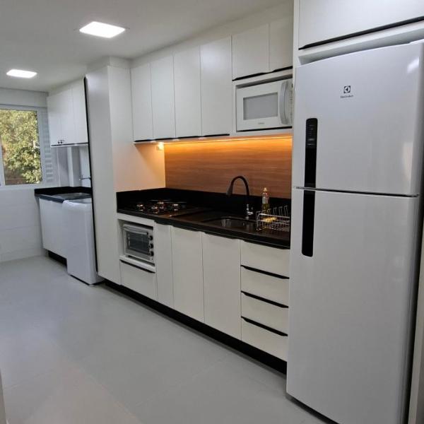 APARTAMENTO NOVO- A Poucos minutos do Thermas de Piratuba com 2 vagas de garagem - Foto 5