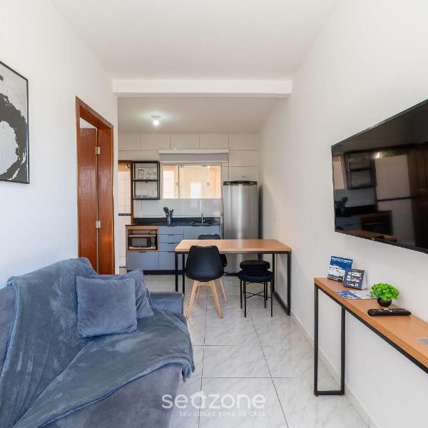 Apto charmoso a 850m da praia Jurerê JMAR004