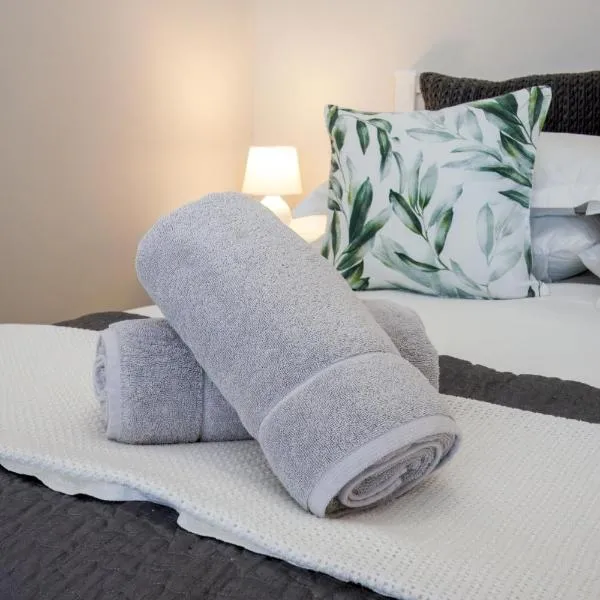 Muir Holiday Apartments, hotell sihtkohas Stilbaai