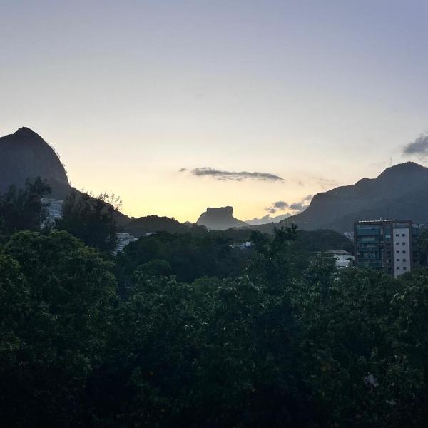 Lindo 2 quartos moderno com vista no Leblon