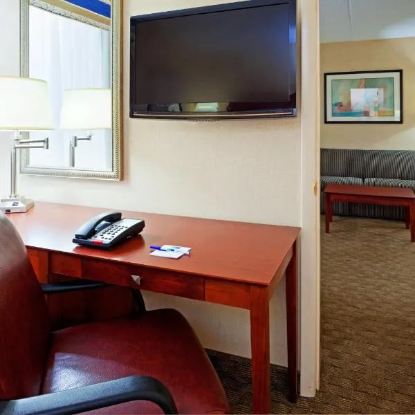 Holiday Inn Express Ramsey-Mahwah by IHG, viešbutis mieste Ramsis