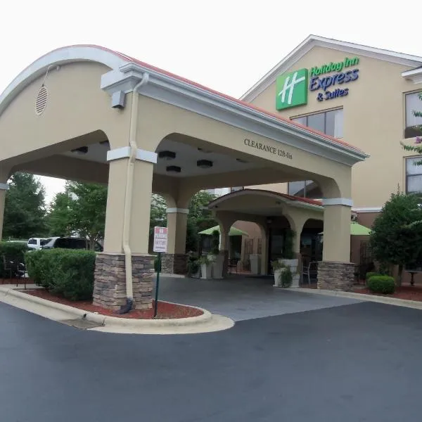 Viesnīca Holiday Inn Express Hotel & Suites Sanford by IHG pilsētā Sanforda