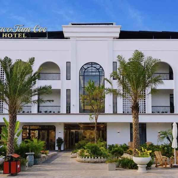Pataco Tam Coc Hotel, hotel i Vũ Lâm