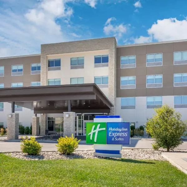 Holiday Inn Express & Suites Dry Ridge by IHG، فندق في دراي ريدج