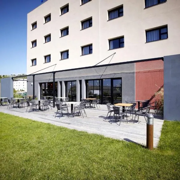 Holiday Inn Express - Marseille Airport by IHG – hotel w mieście Vitrolles