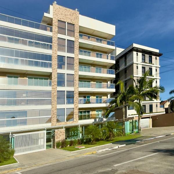 Marbella · Apto alto padrão a 400 m da Praia Brava em Caiobá