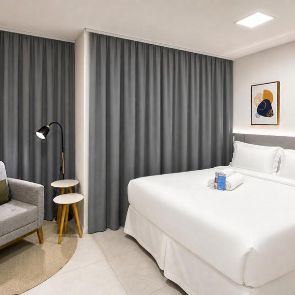 Apê Premium, Cama Queen, Varanda e Smart TV - Foto 5