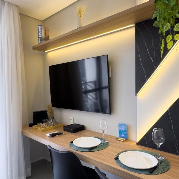 HMR806 · Next to the Metro! Studio w/ Pool & Gym - Foto 4