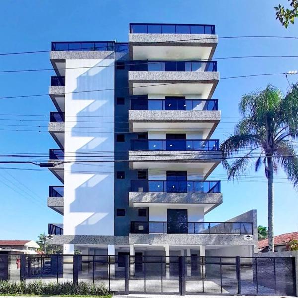 Apto a 650 m do mar com churrasqueira e garagem - Foto 5