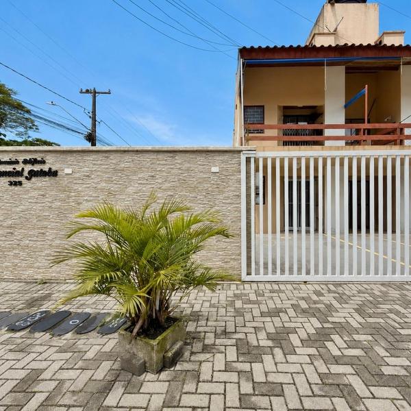 Apto 550 m da praia com ar-cond. e churrasqueira - Foto 2