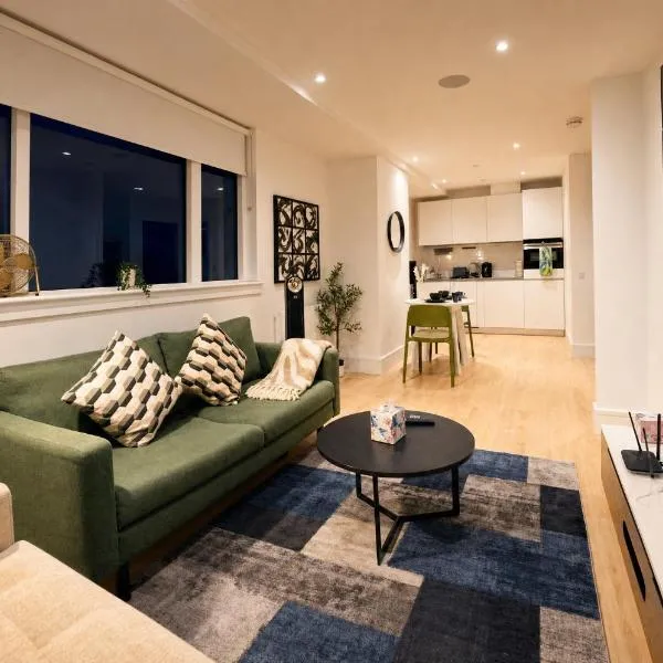 Modern Wembley Park 1BR Gym, Cinema & Sky Lounge, hotel u Londonu