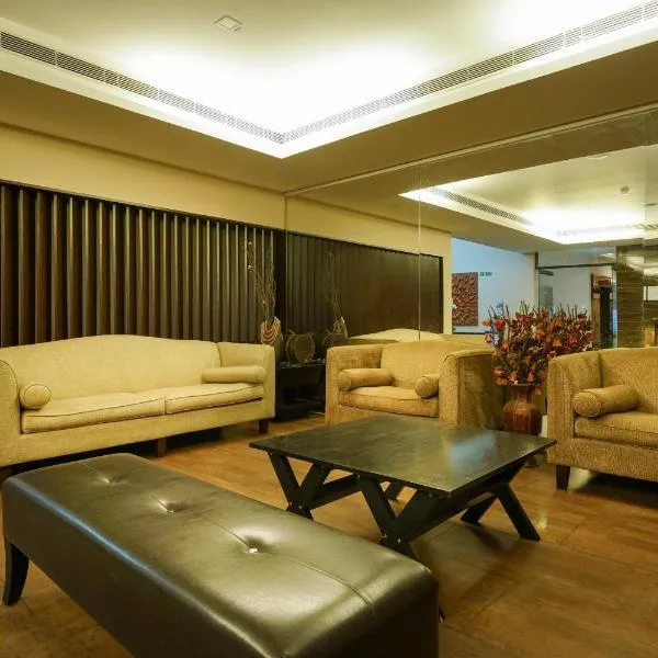 Townhouse Mookkannoor Tourist Home, hotel em Cochin